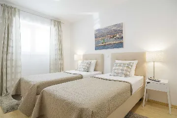 Air-Conditioned Holiday House in Split for 4 Guests