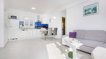 Vodice Apartment for 4 with Terrace & Garden