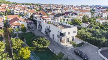 Vodice Apartment for 4 with Terrace & Garden