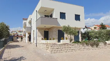 Vodice Apartment for 4 with Terrace & Garden