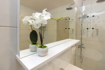 1-Bedroom Sea-View Apartment in Vodice (4 Guests)