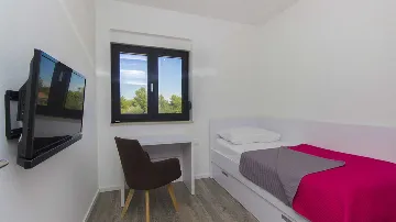 4-Bedroom Villa in Srima with Sea-View Pool