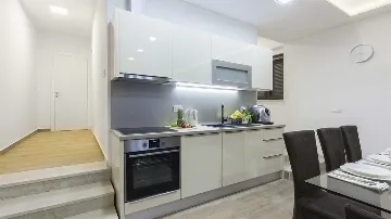 4-Bedroom Villa in Srima with Sea-View Pool