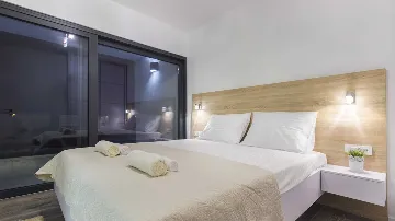 4-Bedroom Villa in Srima with Sea-View Pool