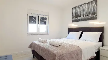 Vodice 4-Bedroom Apartment with Outdoor Pool and Yard