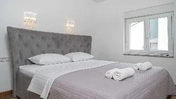 Three-Bedroom Apartment with Pool View in Vodice