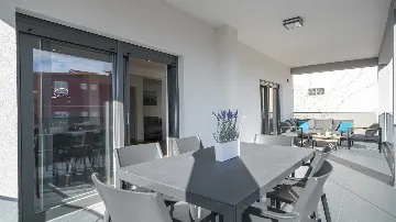 Three-Bedroom Apartment with Pool View in Vodice