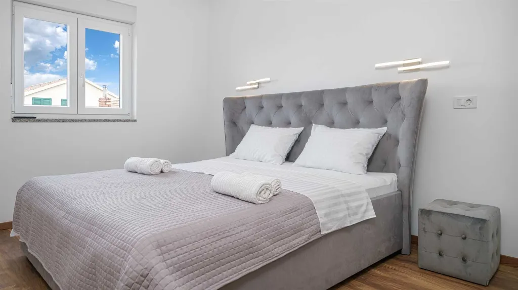 Two-Bedroom Apartment in Vodice with Sea View