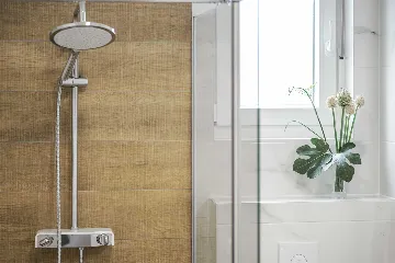 2-Bedroom Apartment in Vodice with Sea View Pool