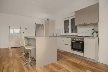 3-Bedroom Apartment in Vodice for 6 Guests