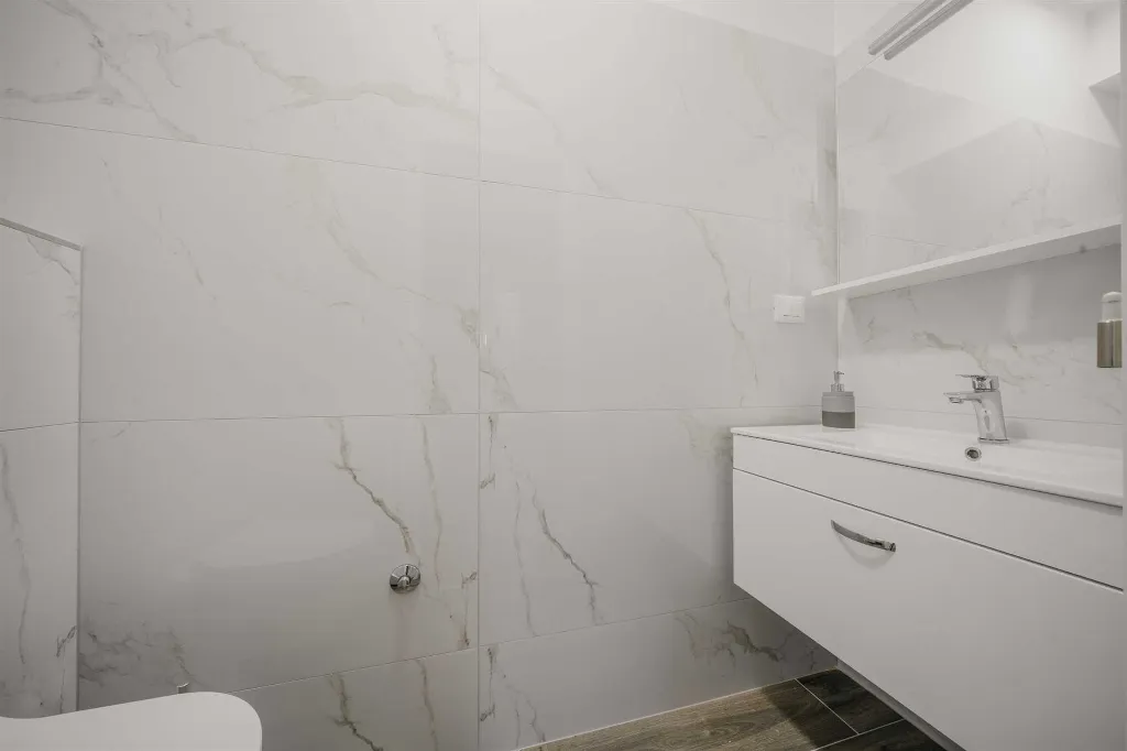 3-Bedroom Apartment in Vodice for 6 Guests