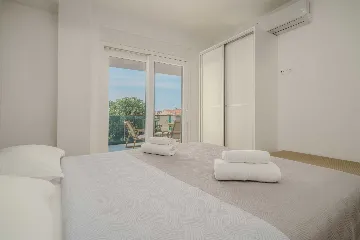 3-Bedroom Apartment in Vodice for 6 Guests