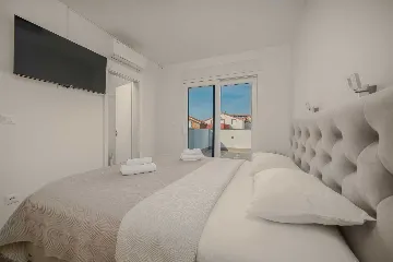 3-Bedroom Apartment in Vodice for 6 Guests