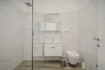 3-Bedroom Apartment in Vodice for 6 Guests