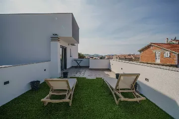 3-Bedroom Apartment in Vodice for 6 Guests