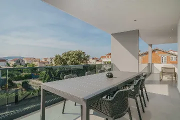 3-Bedroom Apartment in Vodice for 6 Guests