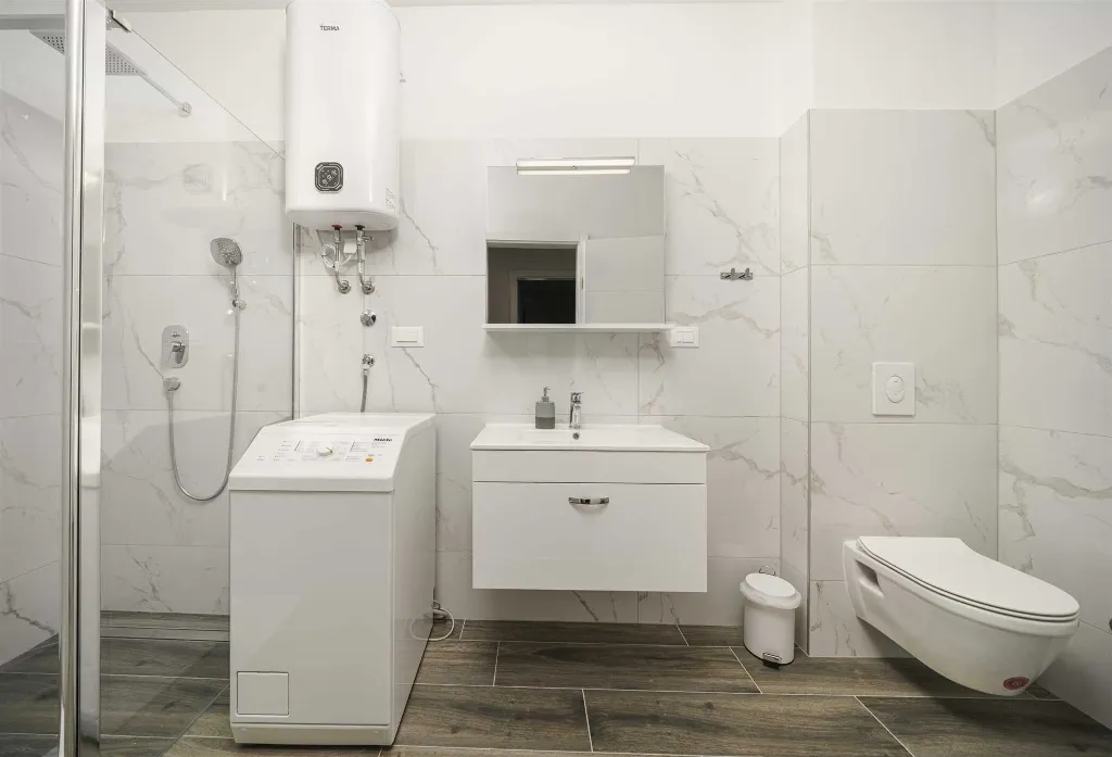 3-Bedroom Apartment in Vodice for Up to 6