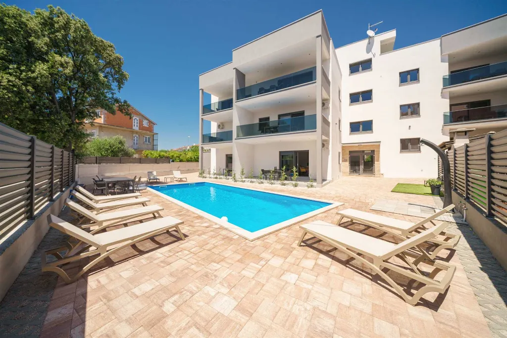 3-Bedroom Apartment in Vodice for Up to 6