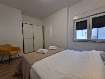 Two-Bedroom Apartment in Vodice for 4–5 Guests