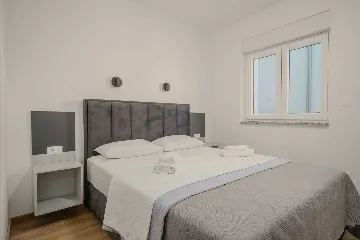 2-Bedroom Apartment in Vodice for up to 5