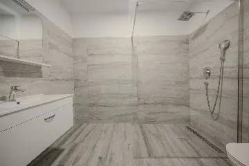 2-Bedroom Apartment in Vodice for up to 5