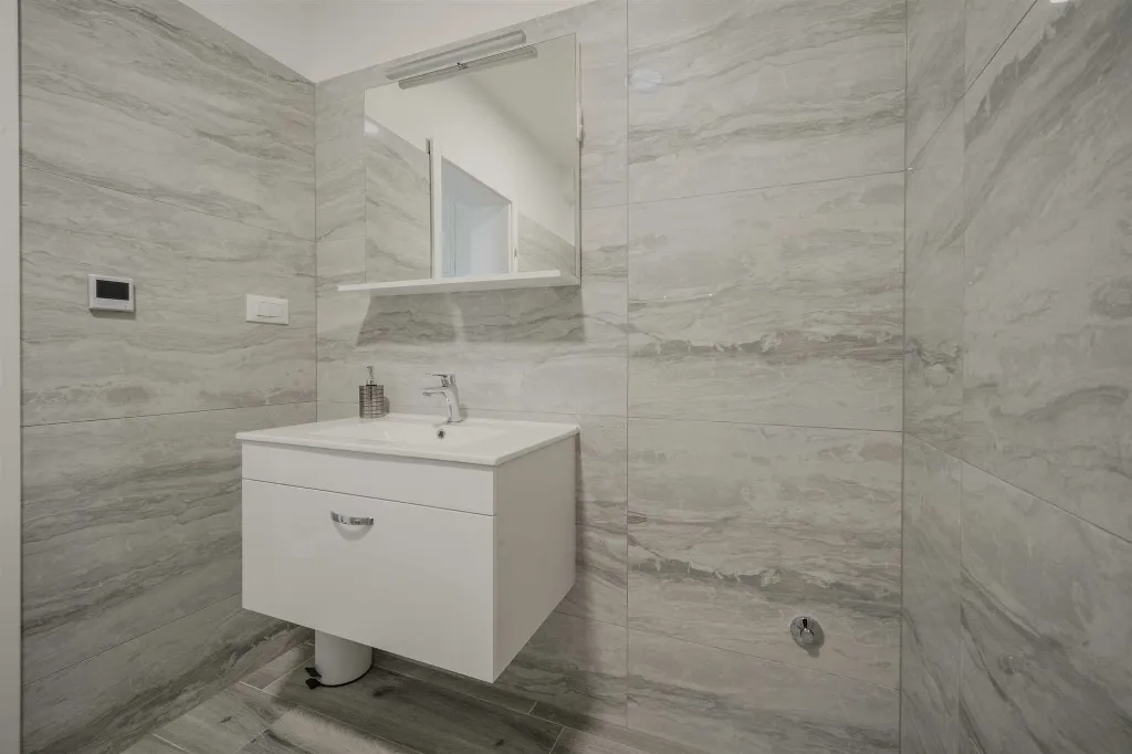 2-Bedroom Apartment in Vodice for up to 5