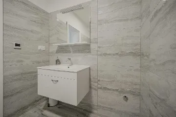 2-Bedroom Apartment in Vodice for up to 5