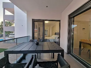 2-Bedroom Apartment in Vodice for Up to 4