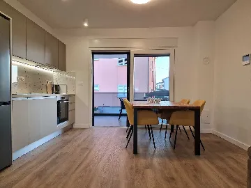 2-Bedroom Apartment in Vodice for Up to 4