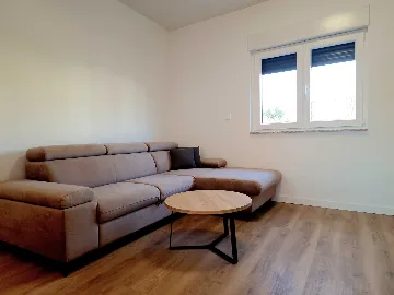 2-Bedroom Apartment in Vodice for Up to 4