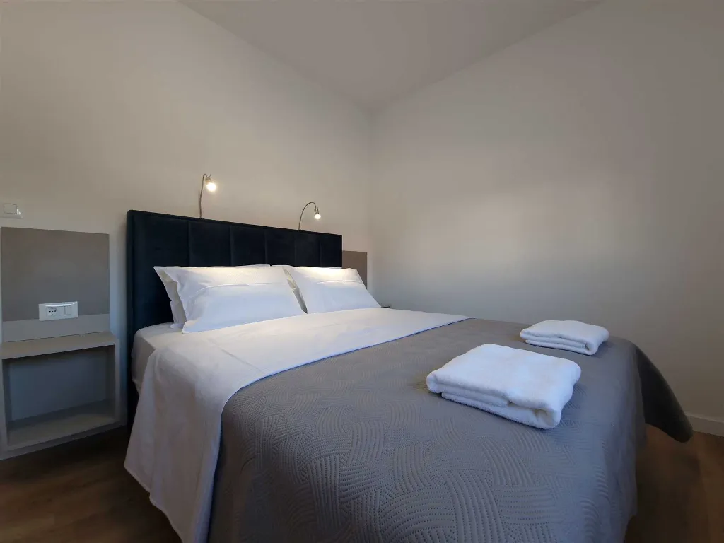 2-Bedroom Apartment in Vodice for Up to 4