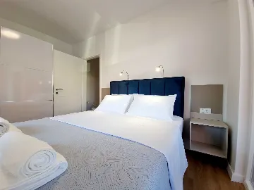 2-Bedroom Apartment in Vodice for Up to 4