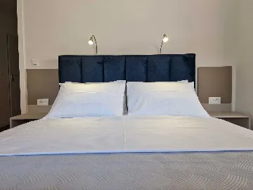 2-Bedroom Apartment in Vodice for Up to 4