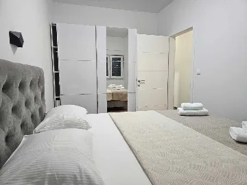 2-Bedroom Apartment in Vodice for Up to 5 Guests