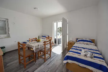 Stara Novalja Sea-View Apartment for 4 Guests