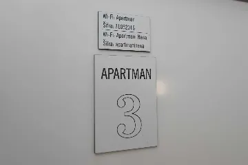 Stara Novalja Sea-View Apartment for 4