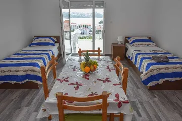 Stara Novalja Sea-View Apartment for 4