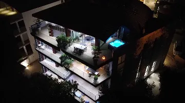 Rovinj 2-Bedroom Apartment with Hot Tub Terrace