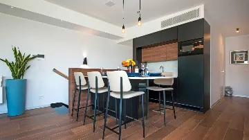 Rovinj 2-Bedroom Apartment with Hot Tub Terrace