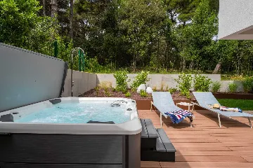 Rovinj Apartment for 4 Guests, 2 Bedrooms