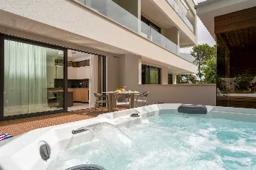 Rovinj Apartment for 4 Guests, 2 Bedrooms