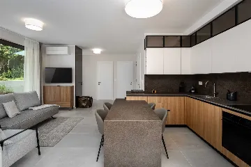 Rovinj Apartment for 4 Guests, 2 Bedrooms