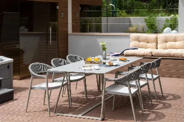 Rovinj 3-Bedroom Apartment with Private Heated Pool