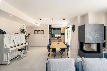 Rovinj 3-Bedroom Apartment with Private Heated Pool