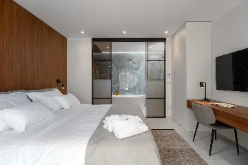 Rovinj 3-Bedroom Apartment with Private Heated Pool