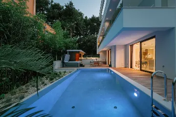 Rovinj 3-Bedroom Apartment with Private Heated Pool