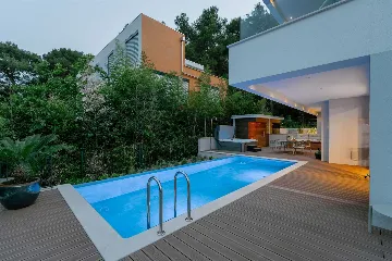 Rovinj 3-Bedroom Apartment with Private Heated Pool