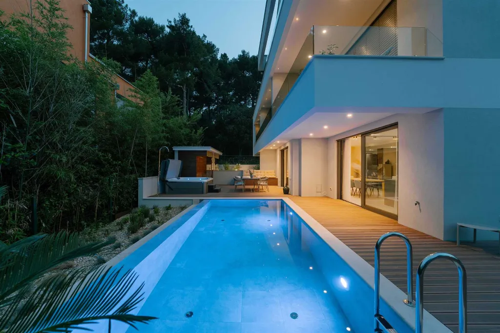 Rovinj 3-Bedroom Apartment with Private Heated Pool