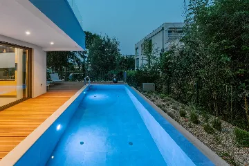 Rovinj 3-Bedroom Apartment with Private Heated Pool