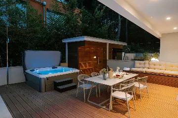 Rovinj 3-Bedroom Apartment with Private Heated Pool